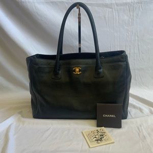 Chanel Executive Tote Handbag Caviar leather
